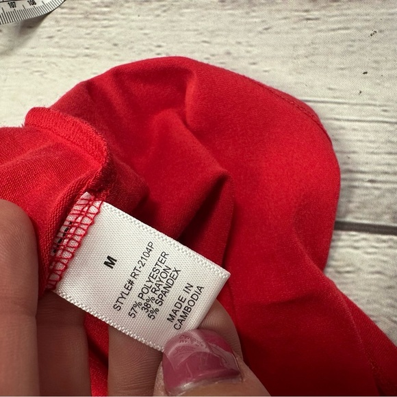 NWT zenana outfitters Boutique Loose fitting vneck top ruby red layering - Picture 10 of 15